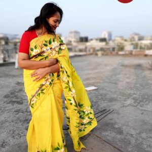 Handcrafted Half-Silk Saree with Artistic Print Design