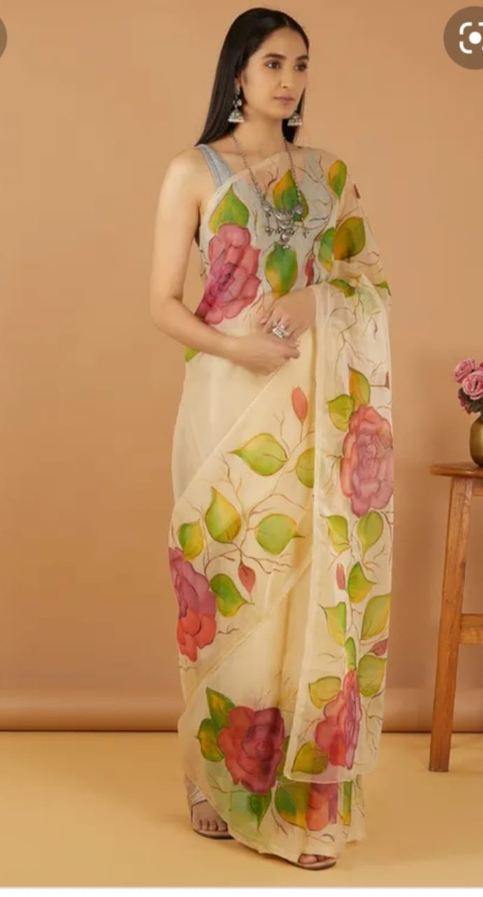 Handcrafted Half-Silk Saree with Artistic Printed Wool Design % Handcrafted Half-Silk Saree with Artistic Printed Wool Design