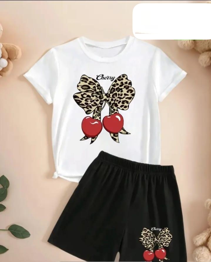Infant Cotton T-Shirt and Pants Set - Stylish and Comfortable Outfit for Babies % Infant Cotton T-Shirt and Pants Set - Stylish and Comfortable Outfit for Babies
