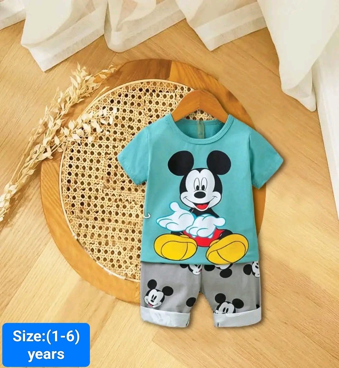 Infant Cotton T-Shirt and Pants Set - Stylish Baby Outfit for Comfort % Infant Cotton T-Shirt and Pants Set - Stylish Baby Outfit for Comfort