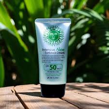 Intensive Green Tea Sunblock Cream SPF 50+ | 70ml Korean Skincare Essential