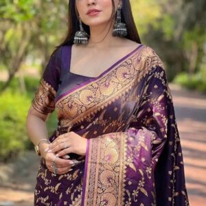 Japanese Silk Printed Saree with Blouse Piece - Elegant & Luxurious Design