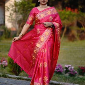 Japanese Silk Saree with Blouse Piece - Elegant Traditional Attire