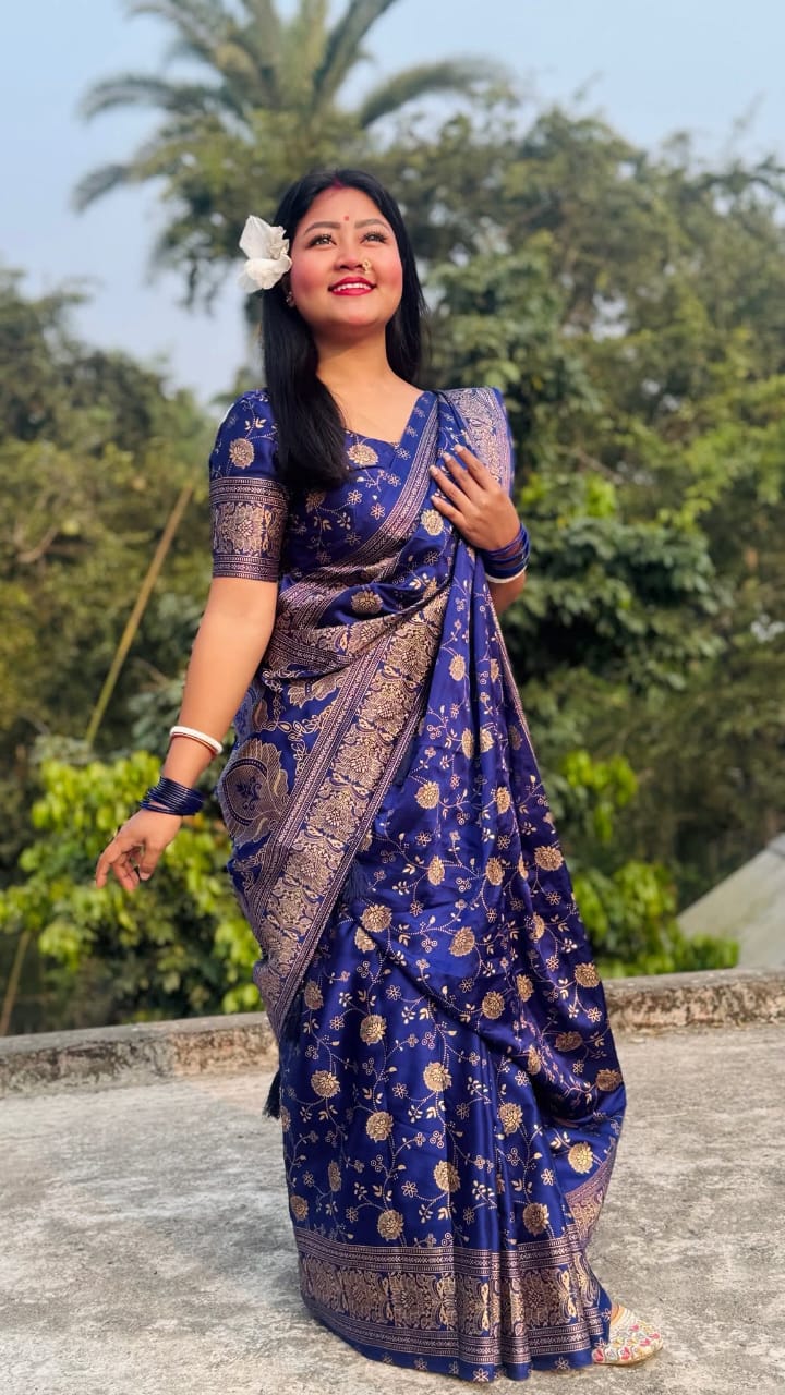 Japanese Silk Saree with Blouse Piece - Elegant Traditional Attire % Japanese Silk Saree with Blouse Piece - Elegant Traditional Attire