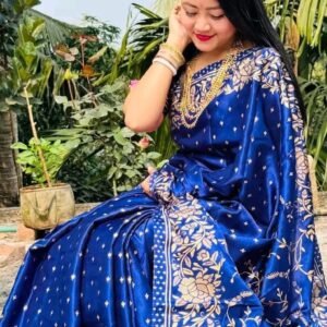 Japanese Silk Saree with Blouse Piece - Elegant Traditional Attire