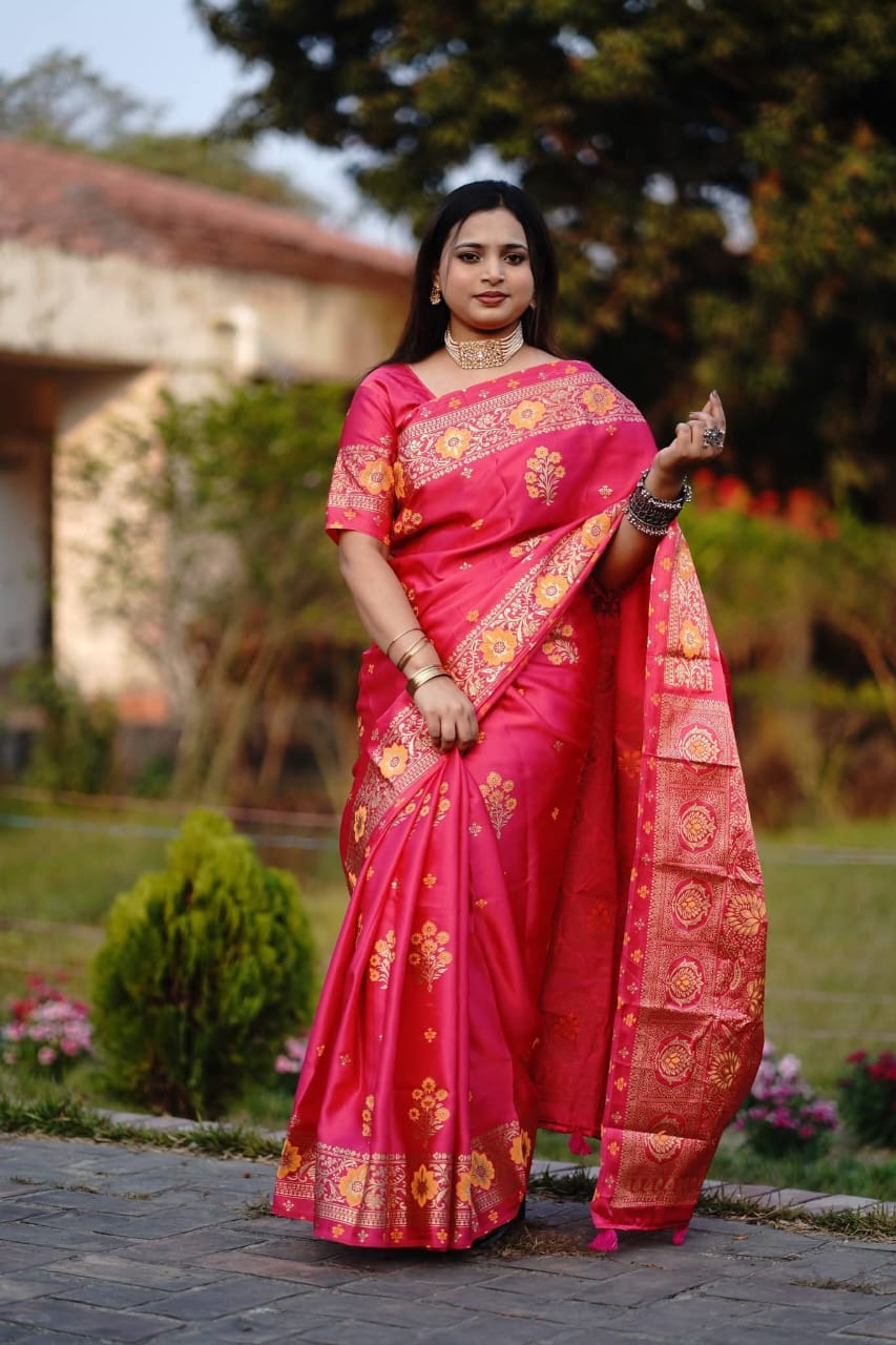 Japanese Silk Saree with Blouse Piece – Elegant Traditional Attire % Japanese Silk Saree with Blouse Piece – Elegant Traditional Attire