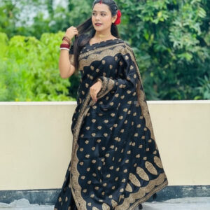 Japanese Silk Saree with Blouse Piece - Luxurious Ethnic Wear for Elegance