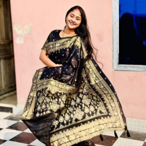 Japanese Silk Saree with Matching Blouse Piece - Elegant Traditional Wear