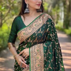 Japanese Silk Skin Print Saree with Blouse Piece - Elegant and Stylish