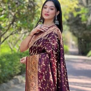 Japanese Silk Skin Print Saree with Matching Blouse Piece - Elegant & Stylish