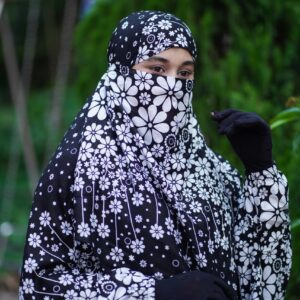 Linen Jilbab - Luxuriously Soft and Stylish Women's Cover-Up