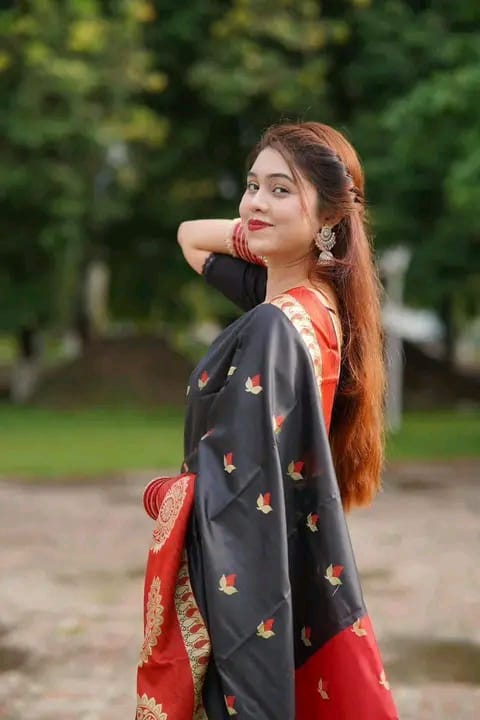 Luxurious Katan Silk Saree - Elegant Soft Fabric for Timeless Style % Luxurious Katan Silk Saree - Elegant Soft Fabric for Timeless Style
