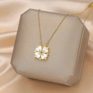 Magnetic Heart Pendant Necklace - Stylish Chain Jewelry for Romantic Gifts