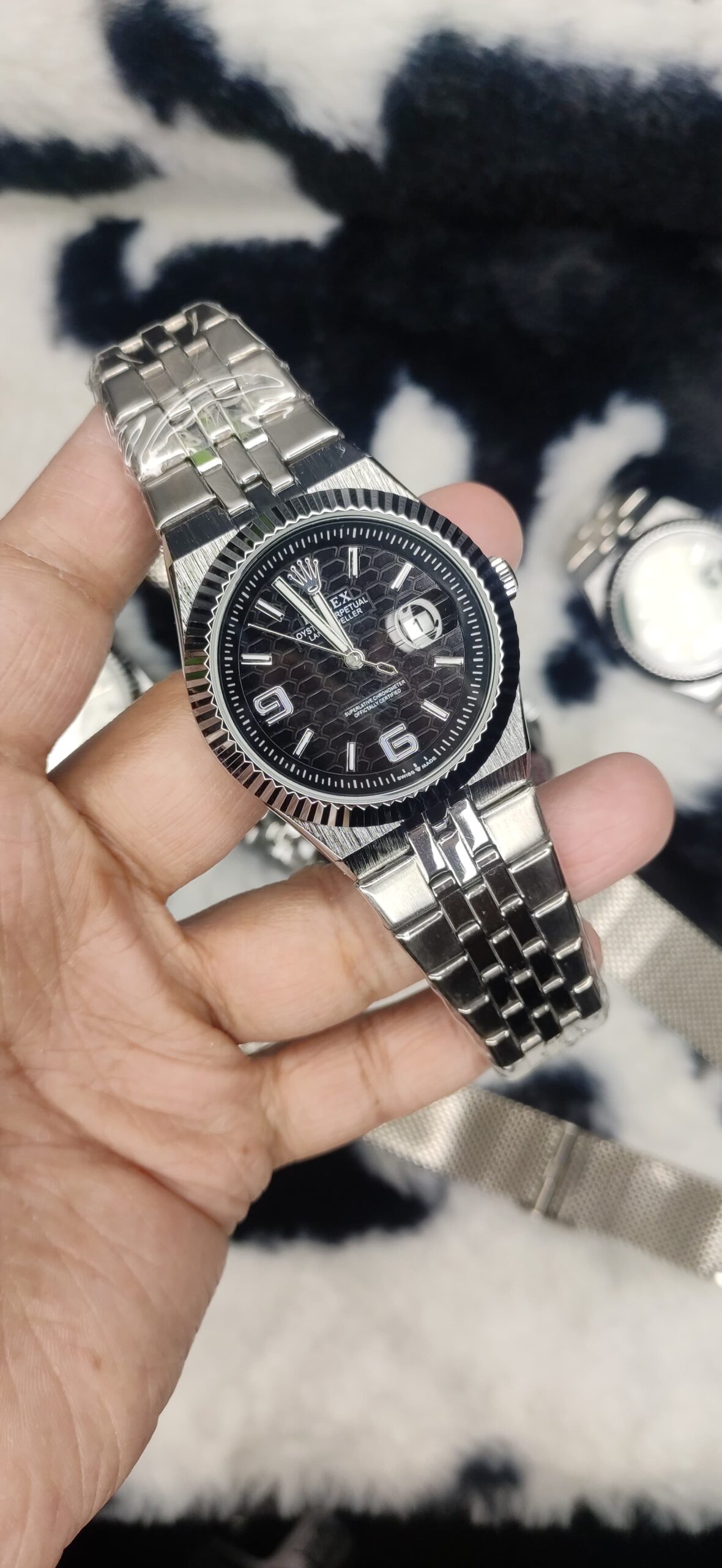Men's Elegant Watch - Fashionable Timepiece for Modern Style % Men's Elegant Watch - Fashionable Timepiece for Modern Style