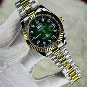 Men's Gold Quartz Watch - Elegant Timepiece for Stylish Occasions