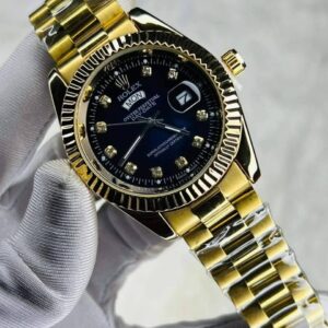 Men's Gold Quartz Watch - Elegant Timepiece with Precision Movement
