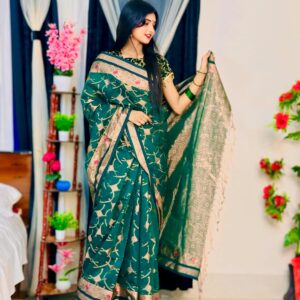 Premium Jamdani Saree - Elegant Handwoven Cotton for Timeless Style