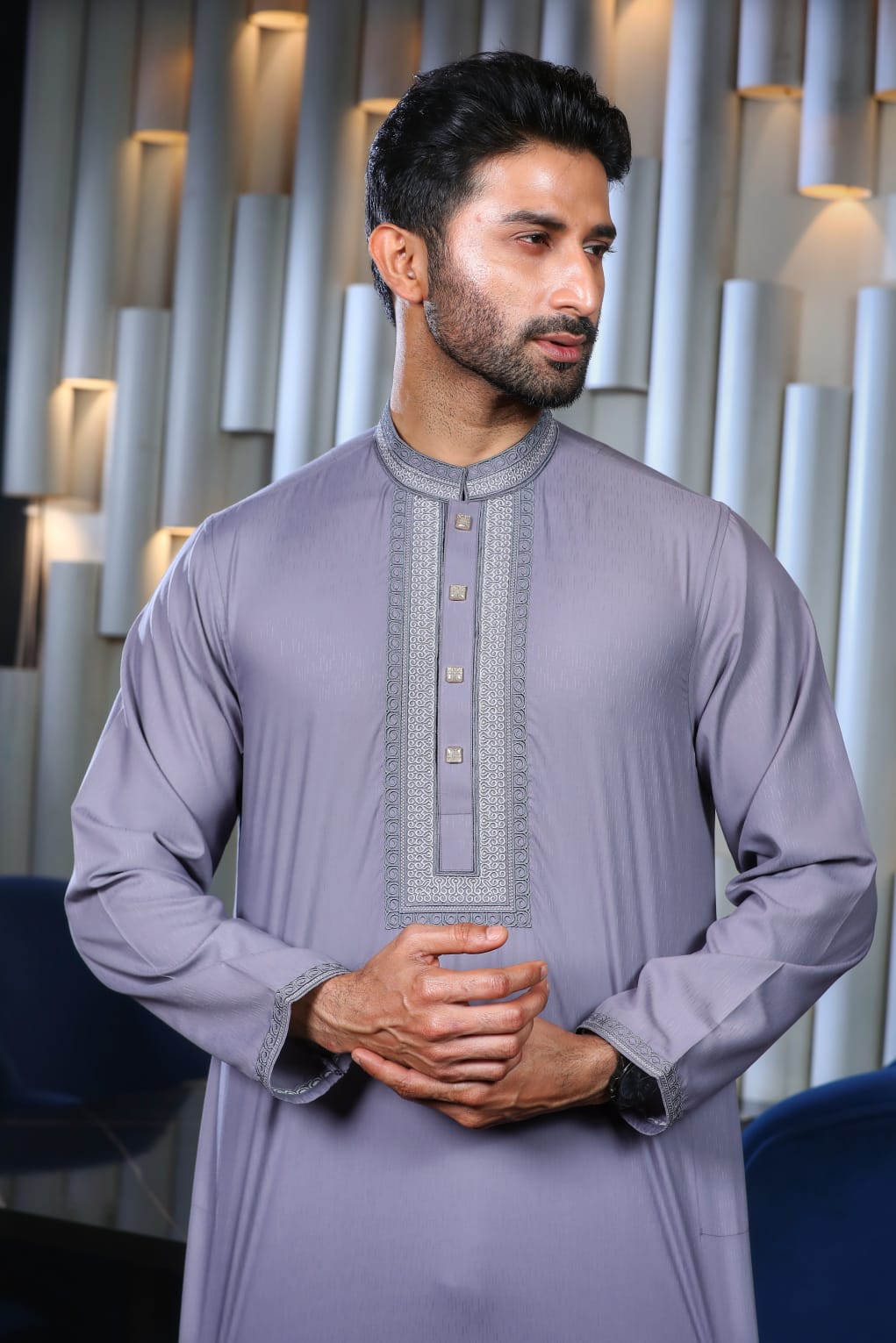 Premium Pakistani Panjabi Set - Authentic Luxury Design with Elegant Box % Premium Pakistani Panjabi Set - Authentic Luxury Design with Elegant Box