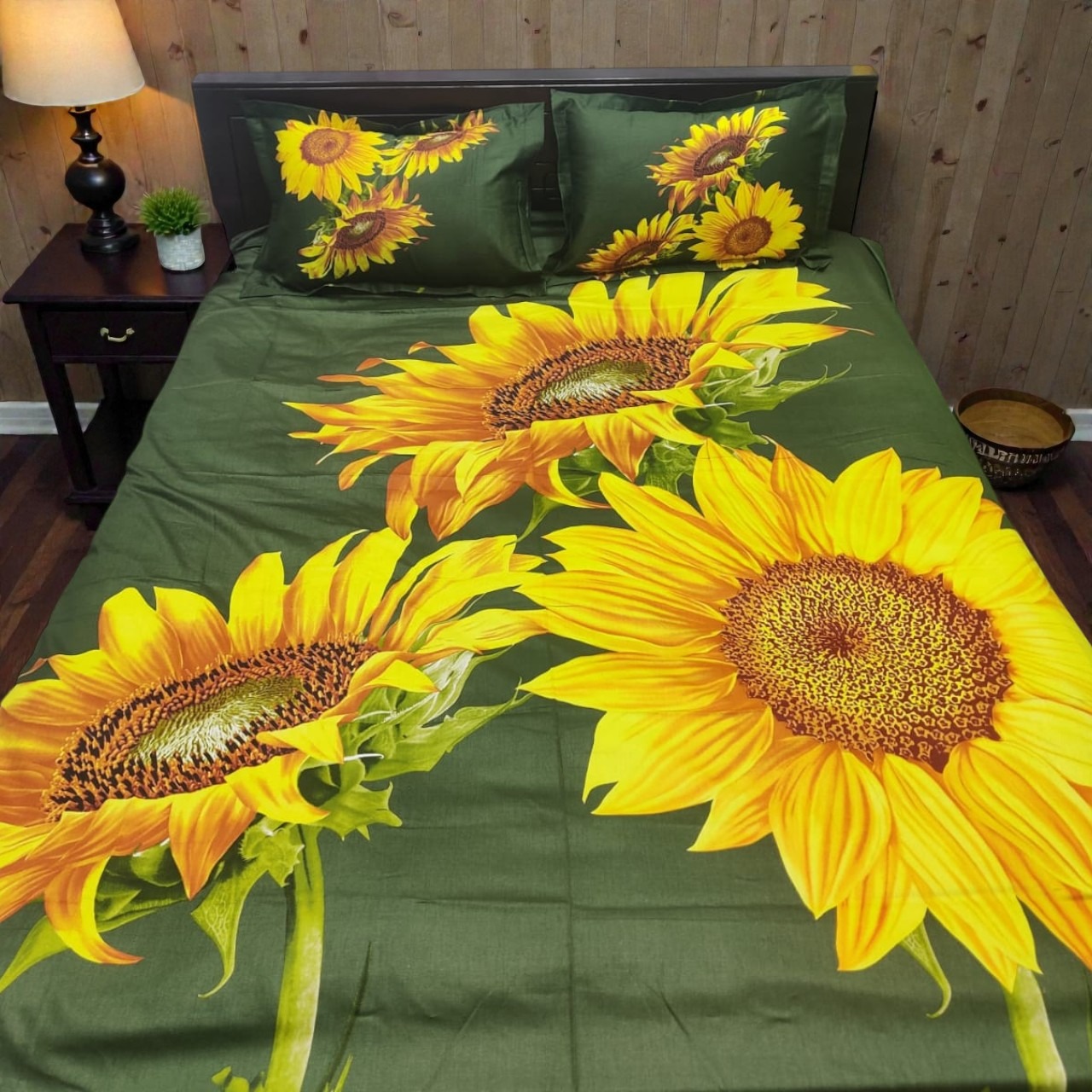 Premium Panel Cotton Bed Sheet for Luxurious Comfort % Premium Panel Cotton Bed Sheet for Luxurious Comfort
