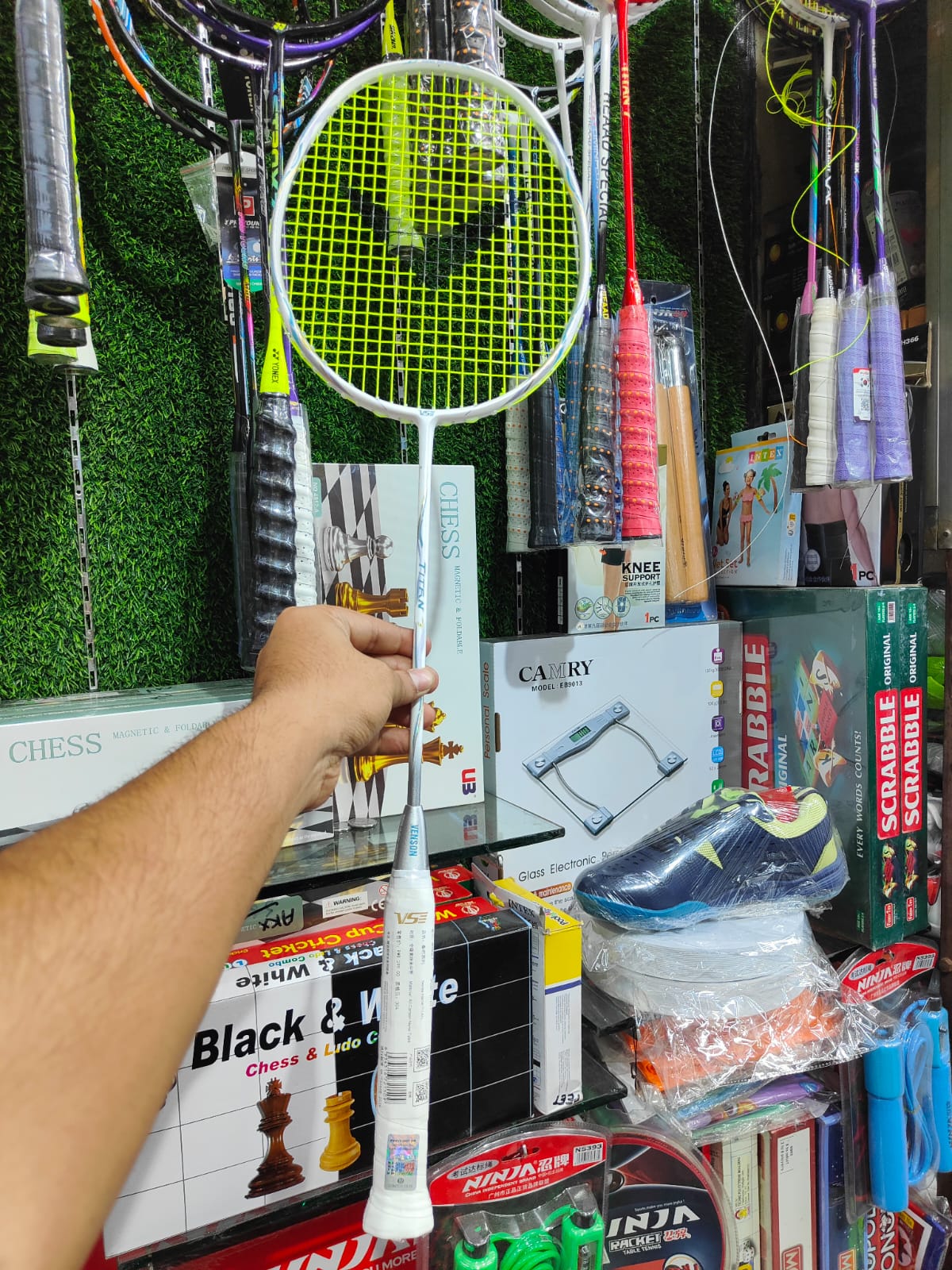 Premium VSE TITAN 7 Badminton Racket - High-Performance and Durable Design % Premium VSE TITAN 7 Badminton Racket - High-Performance and Durable Design
