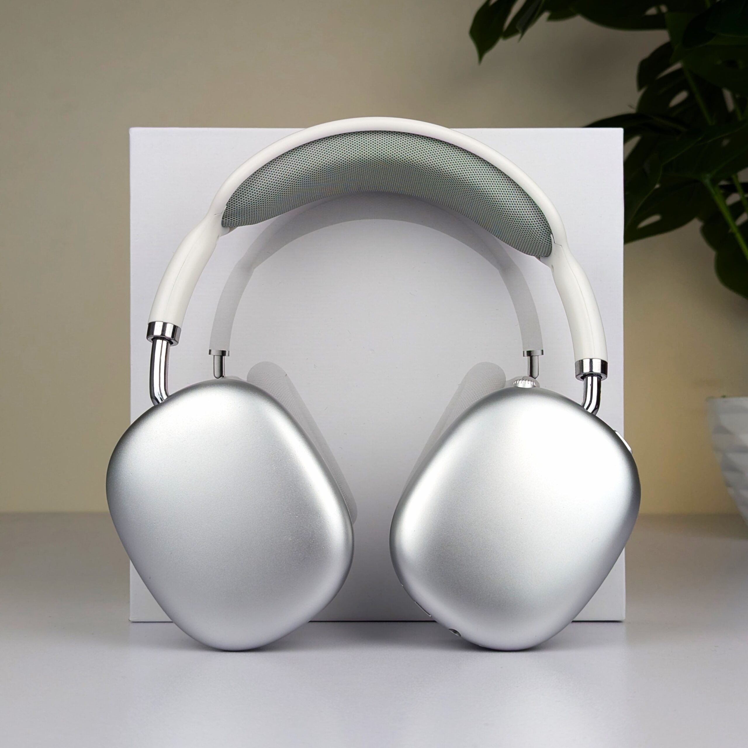 Premium Wireless Over-Ear Headphones - AirPods Max Experience % Premium Wireless Over-Ear Headphones - AirPods Max Experience