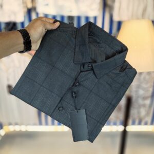 Pure Black Magnet-Cotton Long-Sleeve Shirt — Made in China