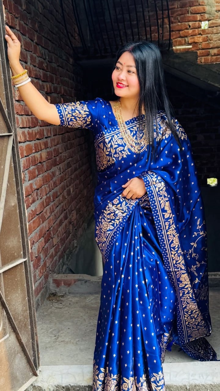 Silk Japanese Saree with Blouse Piece - Elegant Traditional Attire % Silk Japanese Saree with Blouse Piece - Elegant Traditional Attire