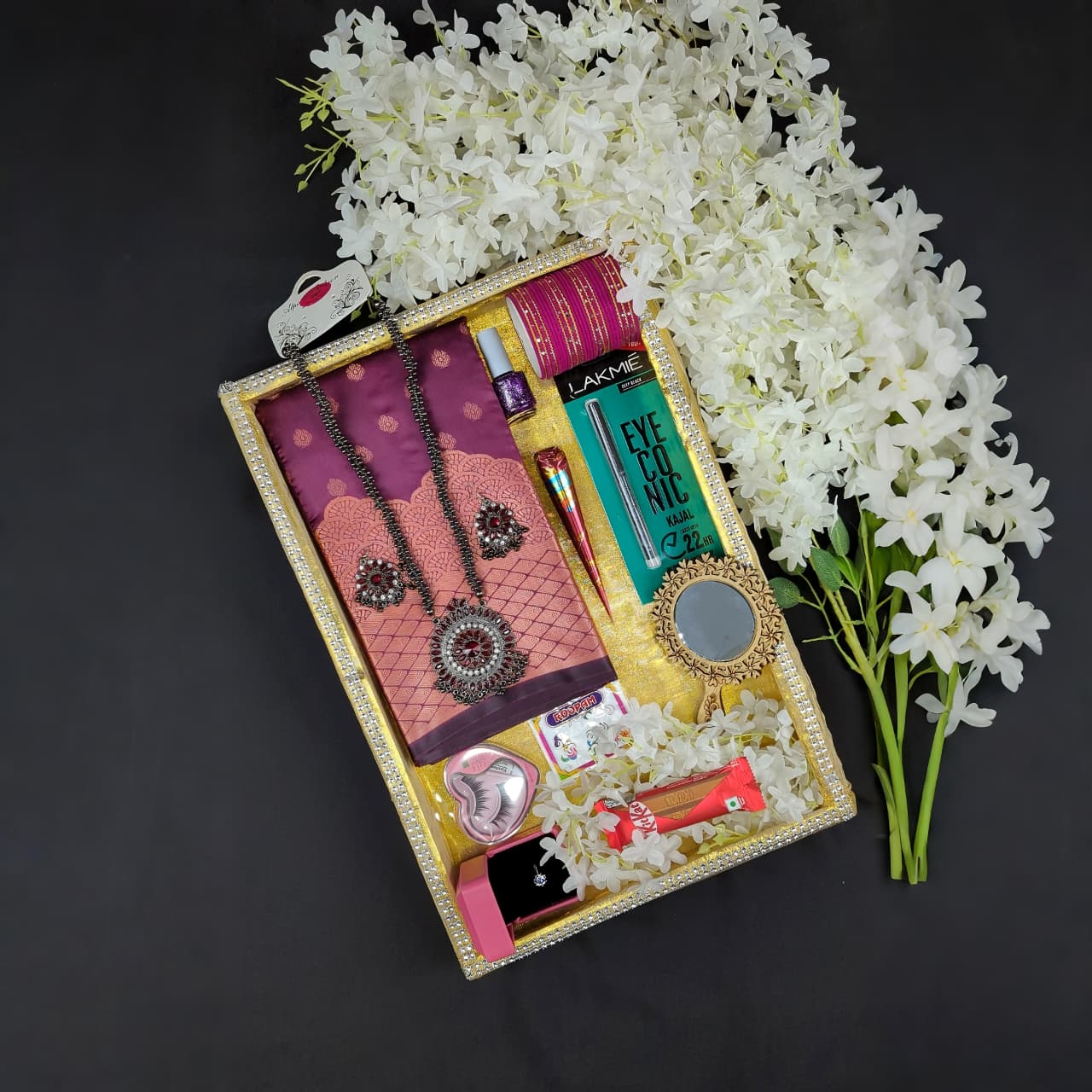 Silk Katan Saree Combo Set - Elegant Onion Design for Special Occasions % Silk Katan Saree Combo Set - Elegant Onion Design for Special Occasions
