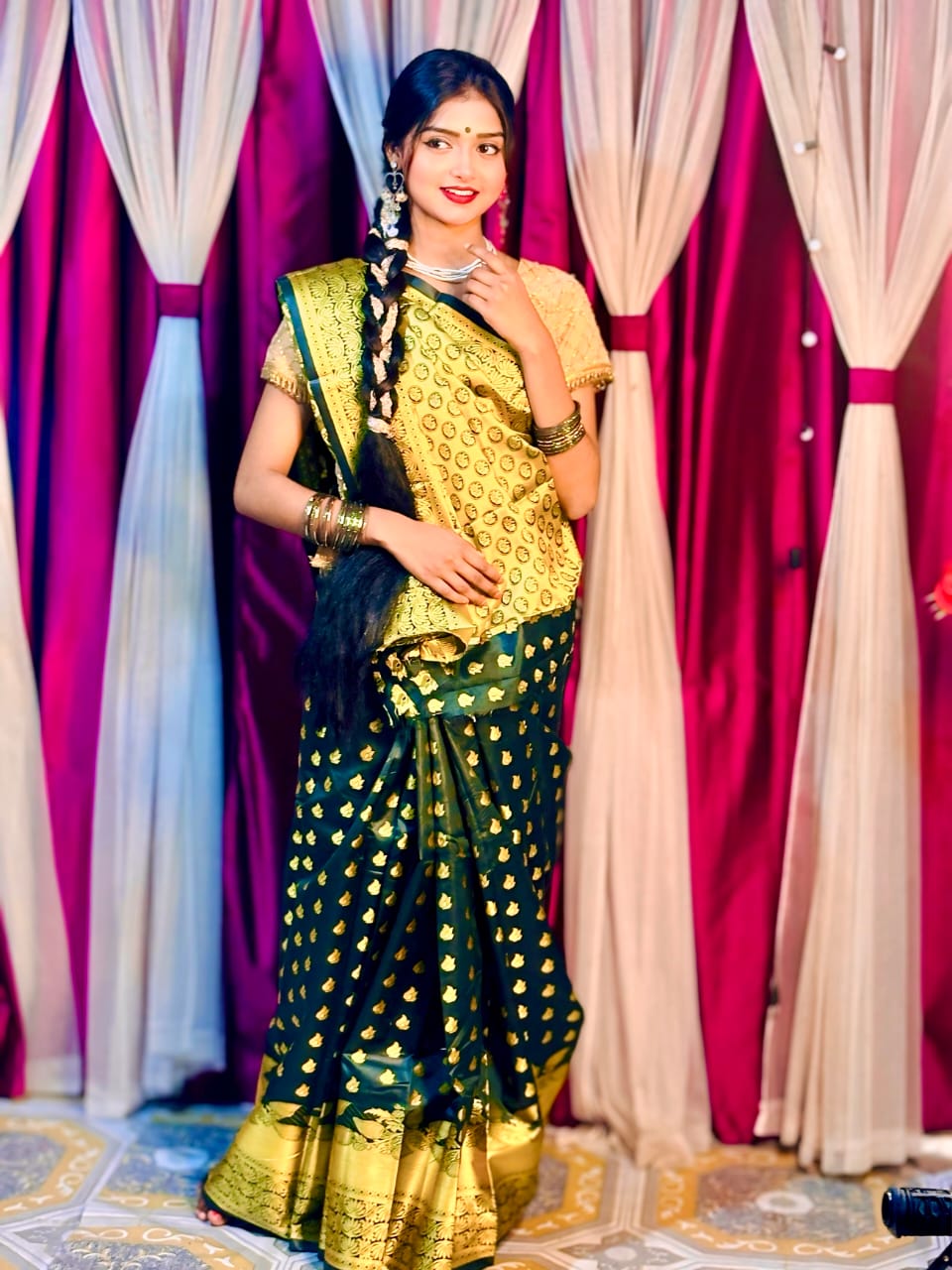 Silk Katan Sari - Luxurious Soft Fabric for Elegant Occasions % Silk Katan Sari - Luxurious Soft Fabric for Elegant Occasions