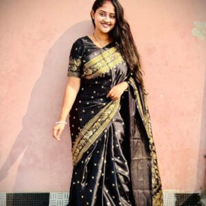 Silk Saree Set with Blouse - Elegant Japanese Design for Special Occasions