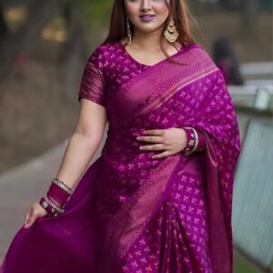 Silk Saree with Blouse Piece - Elegant Japanese Design for All Occasions