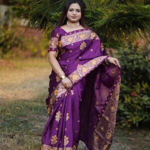Silk Saree with Blouse Piece - Elegant Japanese Design for Special Occasions