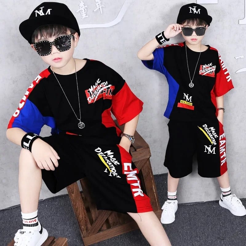 Stylish Baby T-Shirt and Pants Set for Comfort and Playtime % Stylish Baby T-Shirt and Pants Set for Comfort and Playtime