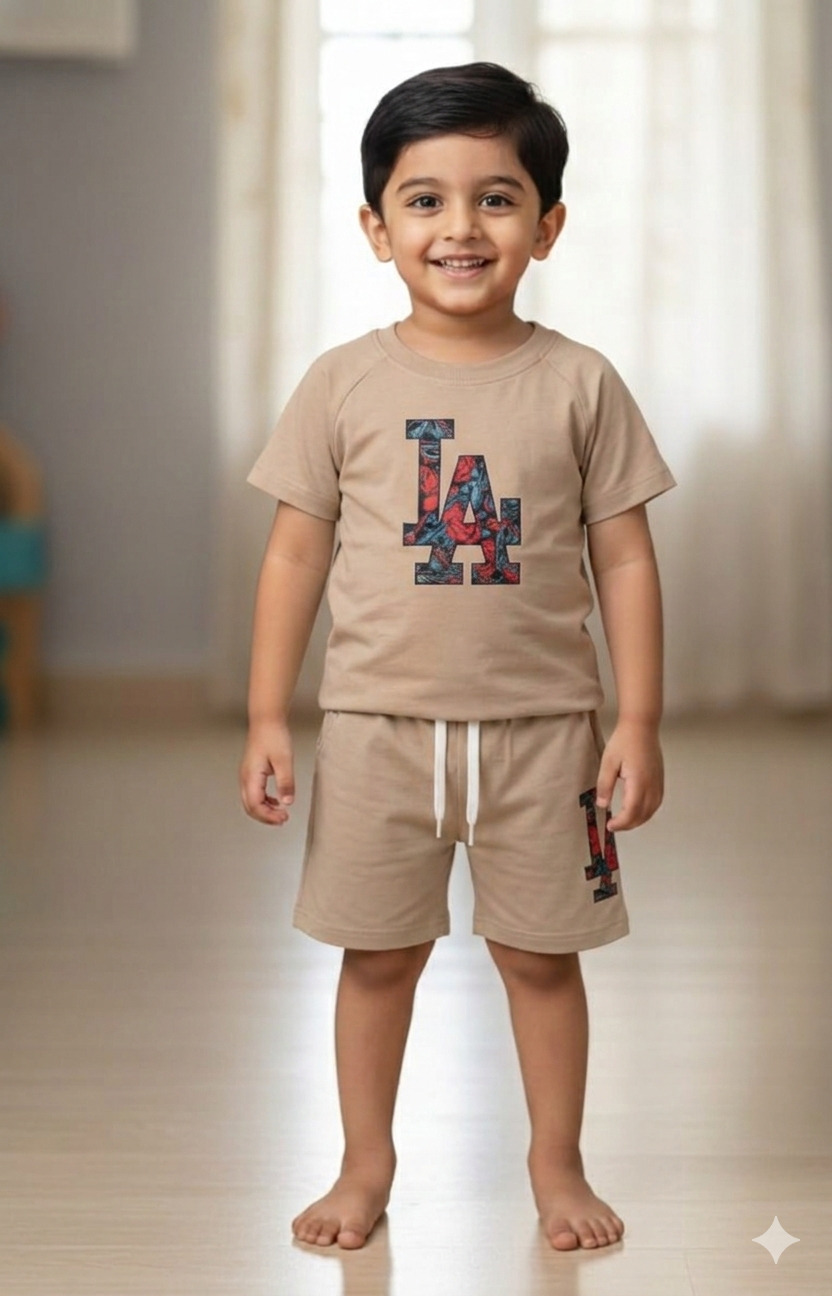 Stylish Baby T-Shirt and Pants Set for Comfort and Playtime % Stylish Baby T-Shirt and Pants Set for Comfort and Playtime