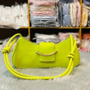 Stylish Boat-Inspired Women's Bag for Chic Everyday Use