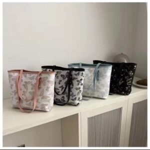 Stylish Butterfly Print Tote Bag - Trendy and Spacious Carryall for Everyday Use