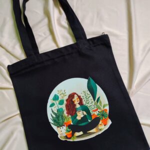 Stylish Canvas Tote Bag for Everyday Use - Eco-Friendly and Versatile