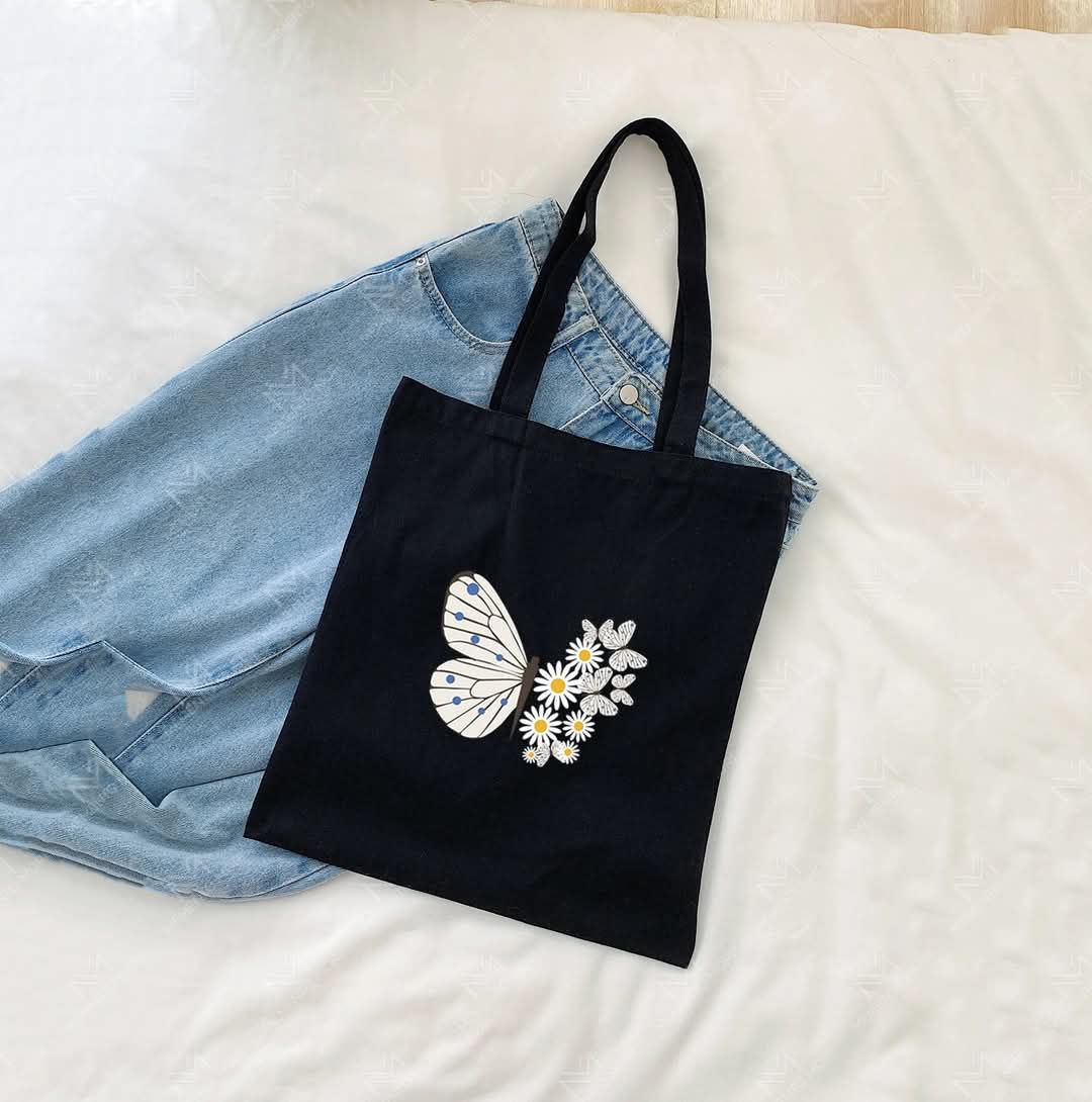 Stylish Canvas Tote Bag - Versatile and Eco-Friendly Carryall for Everyday Use % Stylish Canvas Tote Bag - Versatile and Eco-Friendly Carryall for Everyday Use