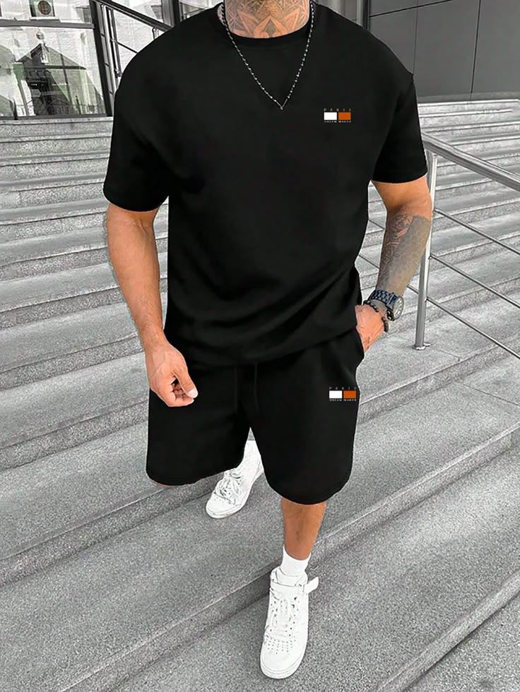 Stylish Drop Shoulder T-Shirt and Pant Set for Effortless Fashion % Stylish Drop Shoulder T-Shirt and Pant Set for Effortless Fashion