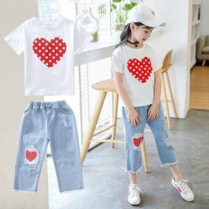 Stylish Girls' Kids Outfit Set - Trendy and Comfortable Attire