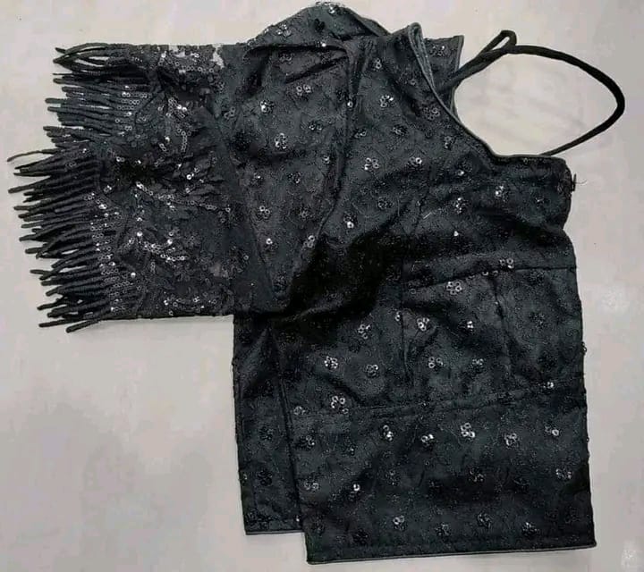 Stylish Pani Patti Blouse - Elegant Ethnic Wear for Women % Stylish Pani Patti Blouse - Elegant Ethnic Wear for Women