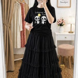 Stylish T-Shirt and Skirt Set for Effortless Chic Outfits