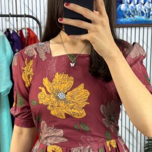 Stylish Two-Piece Kurti Set for Effortless Chic Fashion