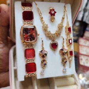 Stylish Women's Watch Set - Elegant Timepieces for Every Occasion