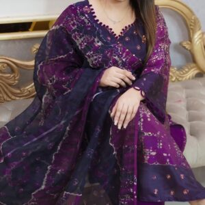 Three-Piece Ready-to-Wear Set - Stylish & Versatile Outfit for Every Occasion