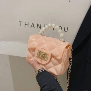 Trendy Portable Mini Jelly Bag - Stylish and Compact Handheld Accessory