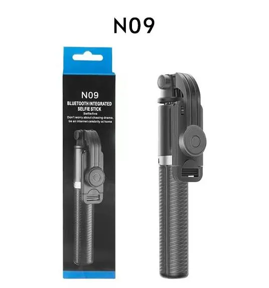 Wireless Bluetooth Selfie Stick - Extendable & Portable for Perfect Shots % Wireless Bluetooth Selfie Stick - Extendable & Portable for Perfect Shots