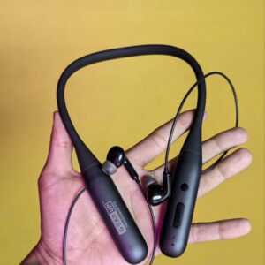 Wireless Neckband Headphones – GearUP P2 in Sleek Black Design